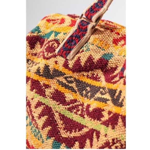 Karma-Bohemian West Print Travel Bag - Picture 6 of 13